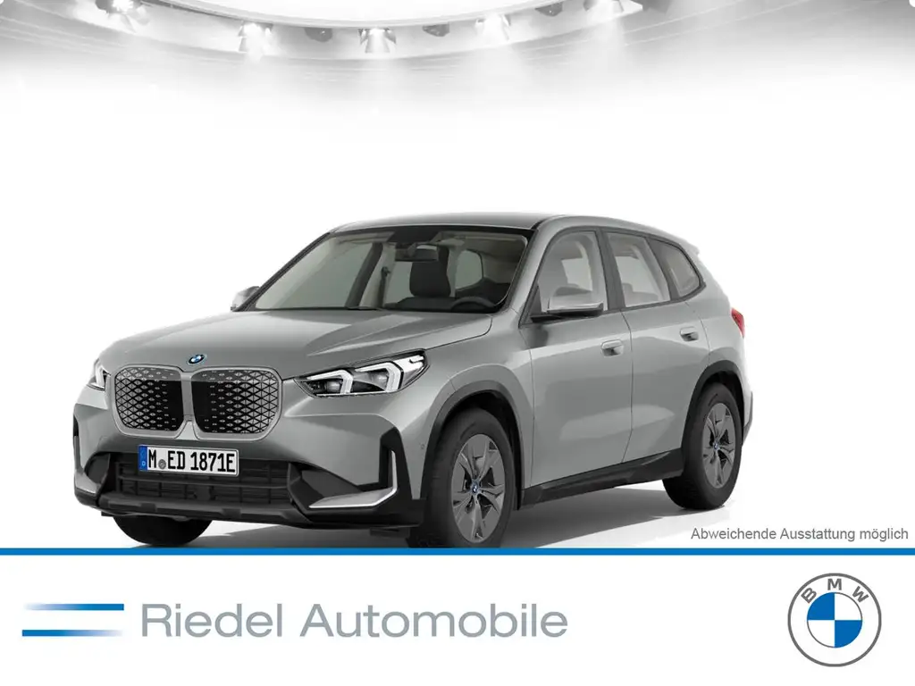 BMW iX1 eDrive20 AHK Komfortzugang Sitzhzg. Vorn