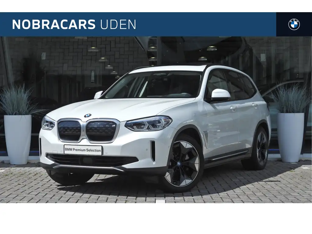 BMW iX3 High Executive / Sportstoelen / Comfort Access / A