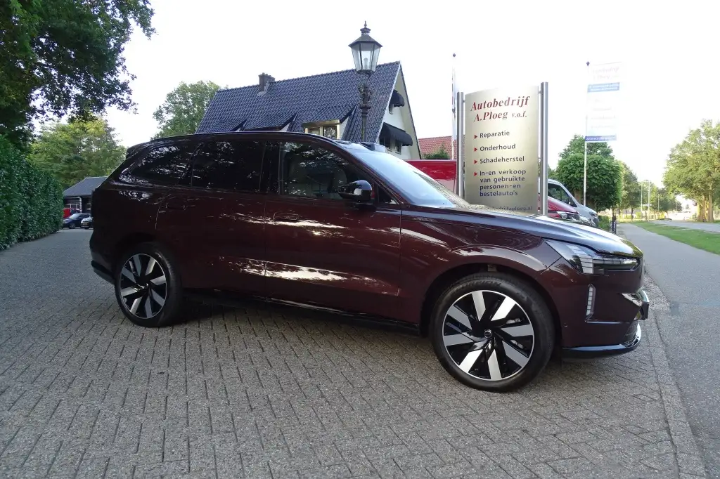 Volvo EX90 TM Ultra 7p 111 kWh TWIN MOTOR Panoramadak Luchtve