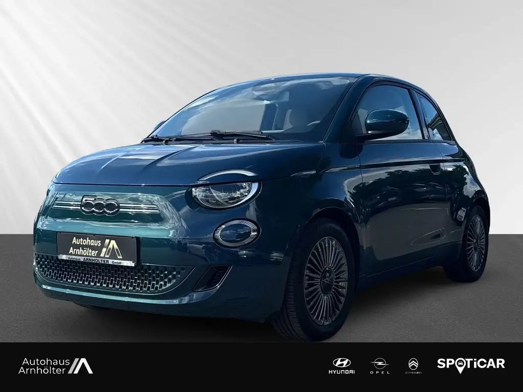 Fiat 500e 42kWh ICON 2022 +NAVI+CARPLAY+KLIMAAUTO+LM+