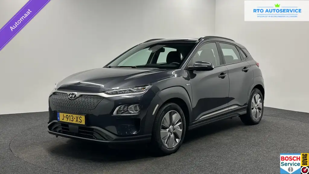 Hyundai KONA EV Comfort 64 kWh 3 Fase Warmtepomp CAMERA CARPLAY