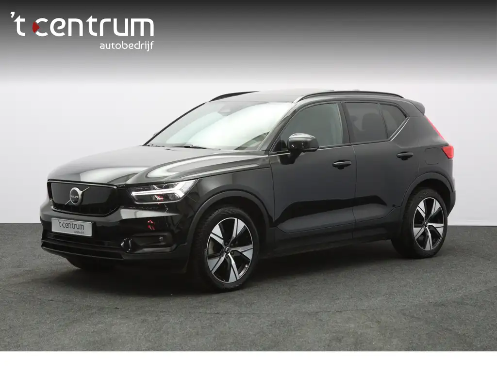 Volvo XC40 Recharge P8 AWD R-Design, SOH 92 %, Panoramadak, L