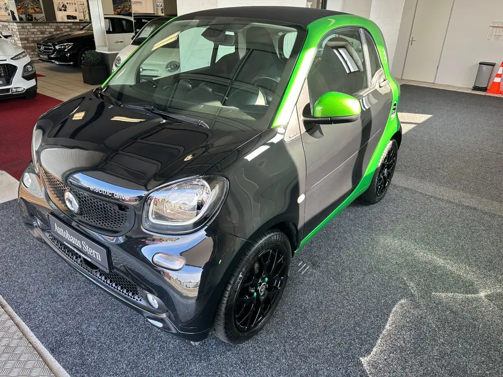 smart forTwo fortwo coupe electric drive / EQ