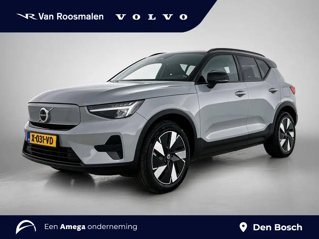 Volvo XC40 Single Motor Extened Range Core 82 kWh | Achteruit