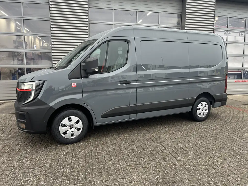 Renault Master E-Tech 87Kwh Longrange Red Edition