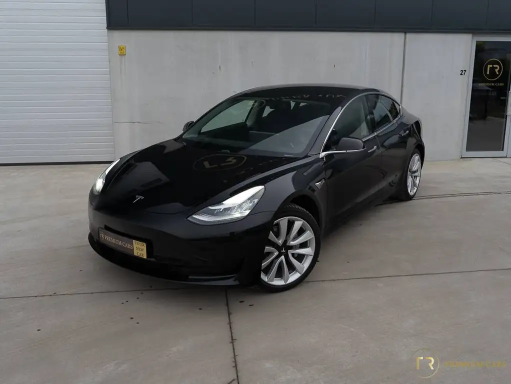 Tesla Model 3 Standard Plus l Pano l Alu Wheels l Towhook