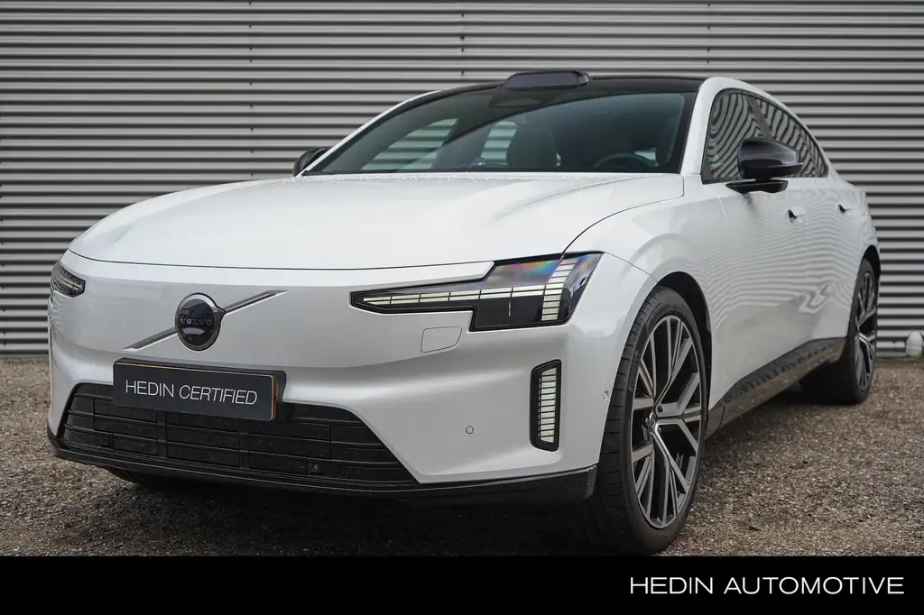 Volvo ES90 Extended Range Ultra Launch Edition 92 kWh | Pilot