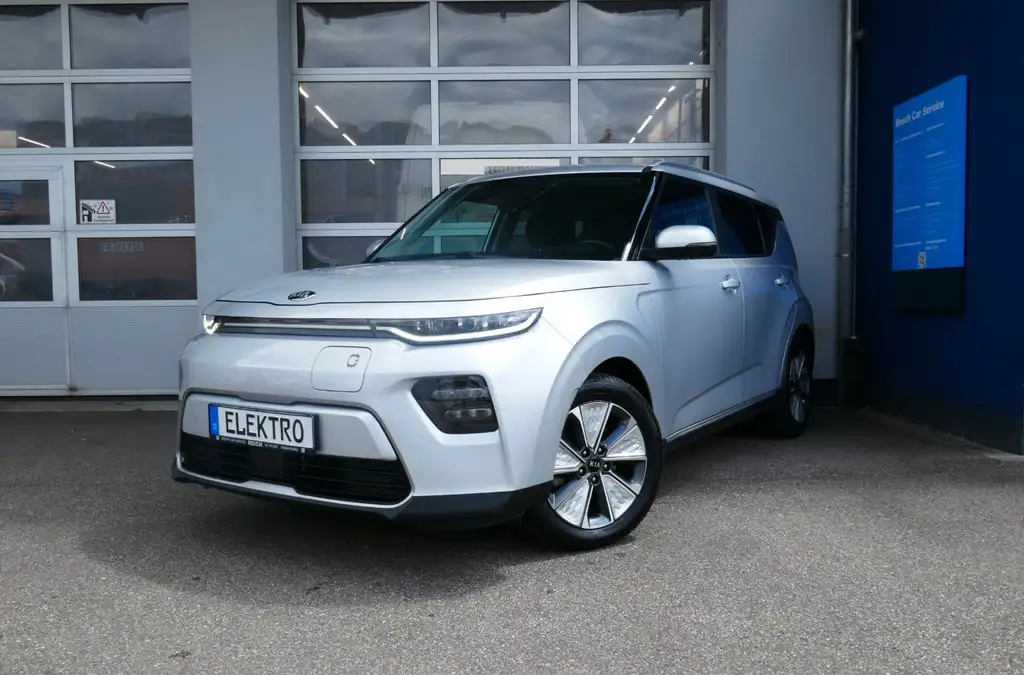 Kia e-Soul e-Soul 64KwH  SOH 100% 3 PHASEN WÄRMEPUMPE ACC