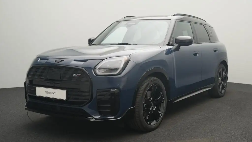 MINI Countryman SE All4 John Cooper Works Trim