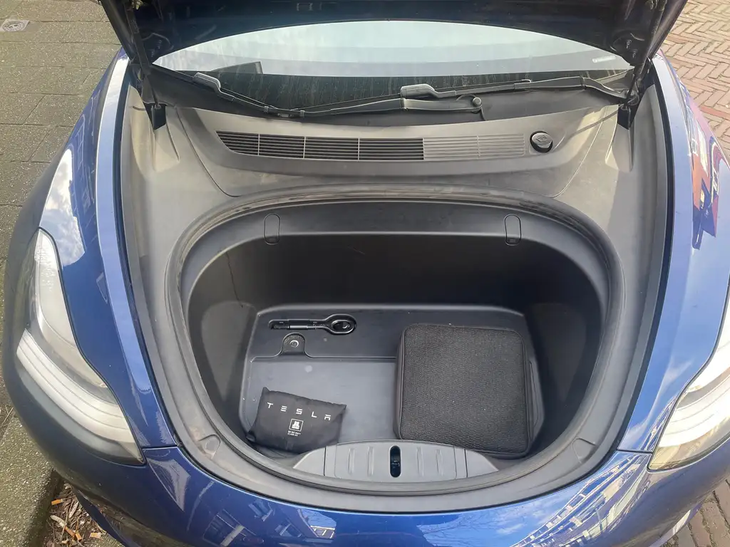 Tesla Model 3 Model 3 Stnd-RWD Plus 60 kWh