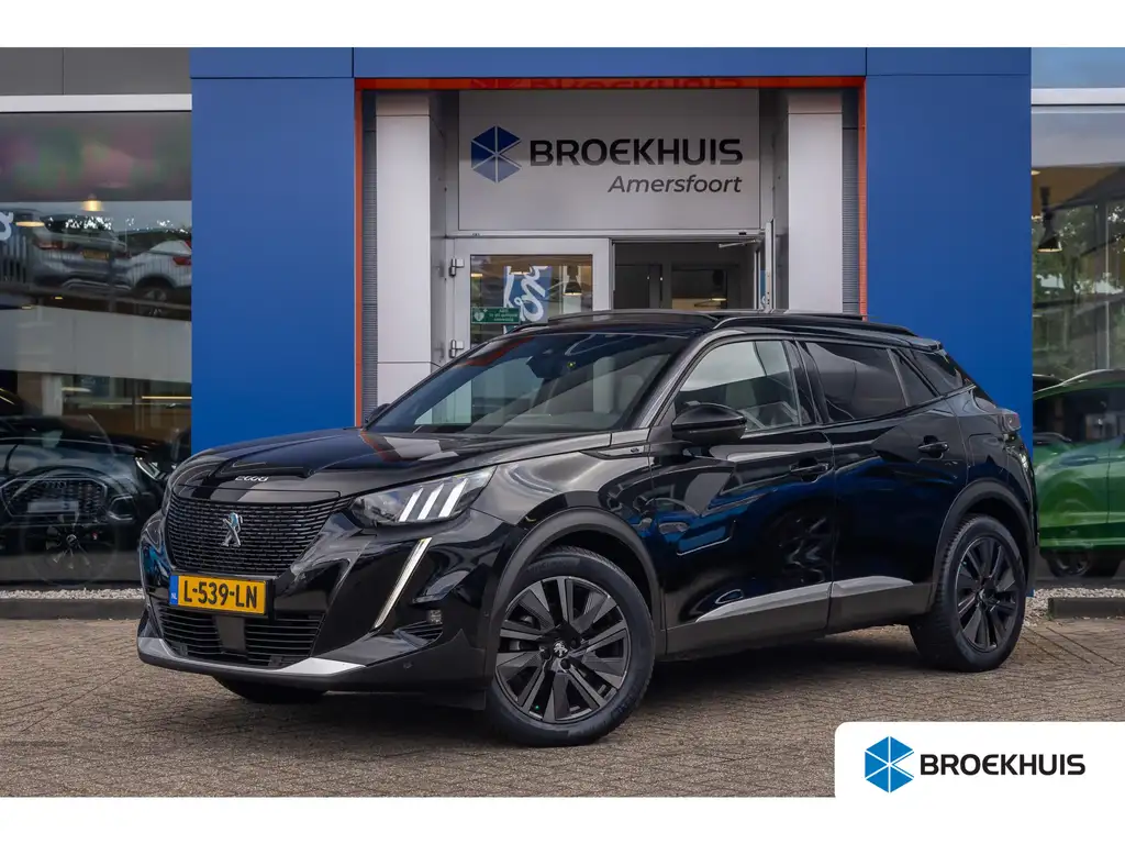 Peugeot e-2008 EV GT Pack 50 kWh | (Elektrisch) panorama-dak | Cr