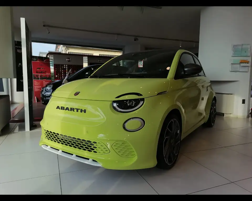 Abarth 500e 42 kWh  Turismo IVA ESPOSTA