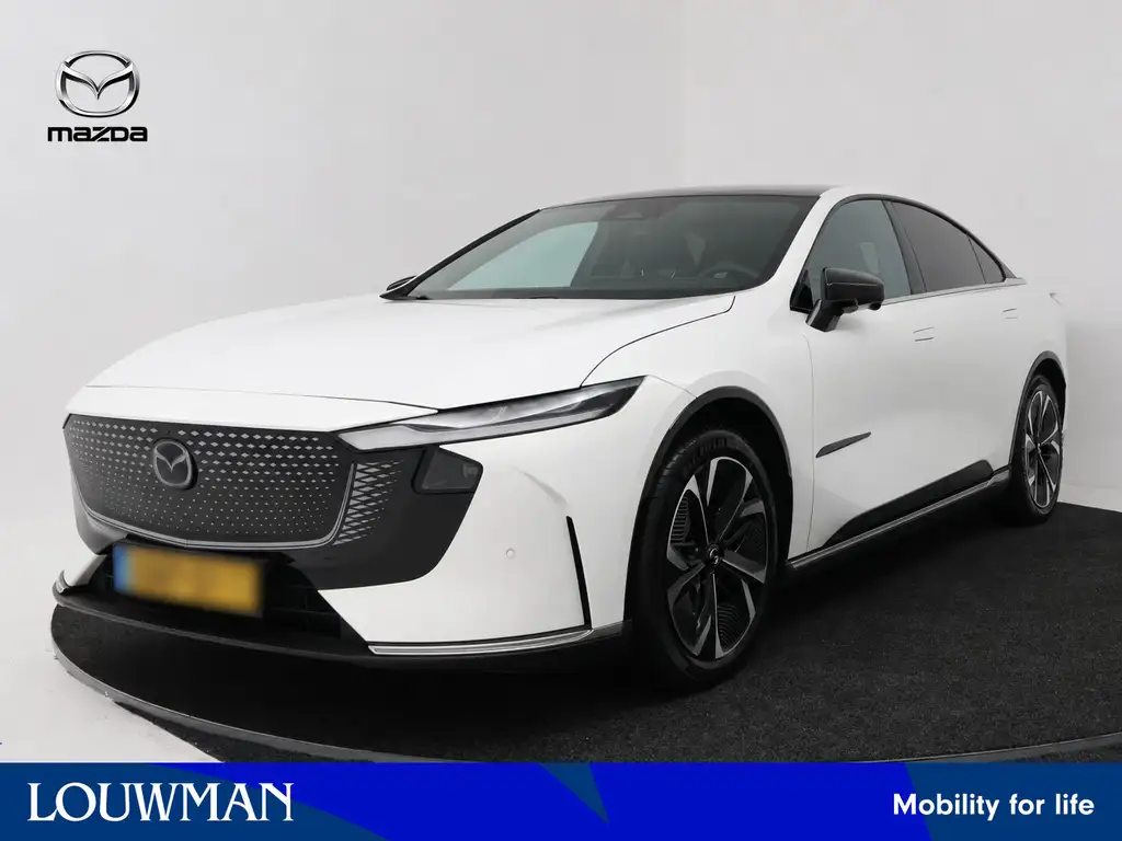 Mazda 6e Takumi 68.8 kWh | Snelladen in 24 minuten van 10 n