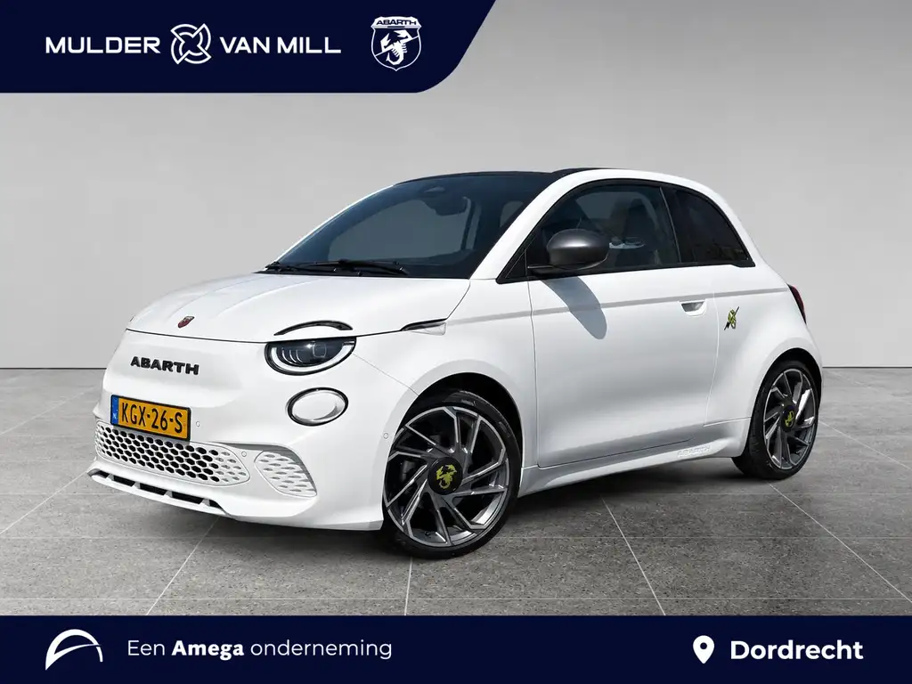 Abarth 500e Turismo Cabrio EV 42kWh 155pk | APPLE CARPLAY / AN