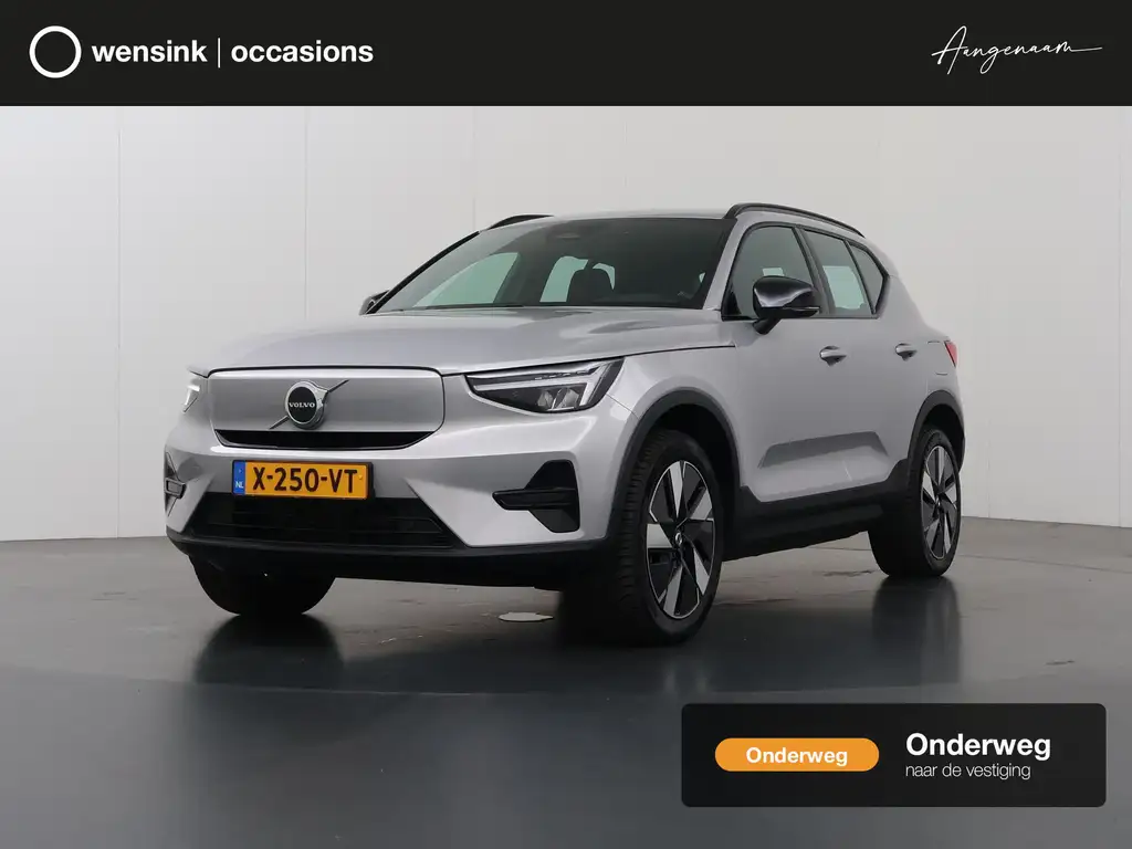 Volvo XC40 Single Motor Essential 69 kWh | SOH 96% | LED | Sp