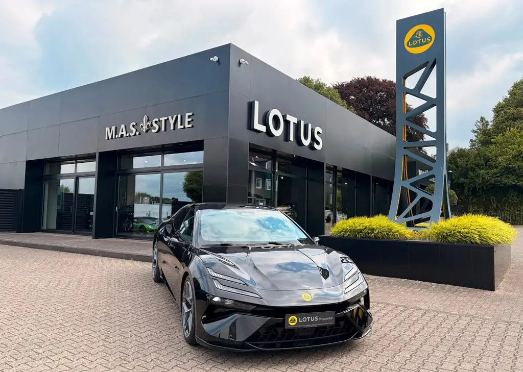Lotus Emeya 600 Sport SE Leder Gold + Carbon