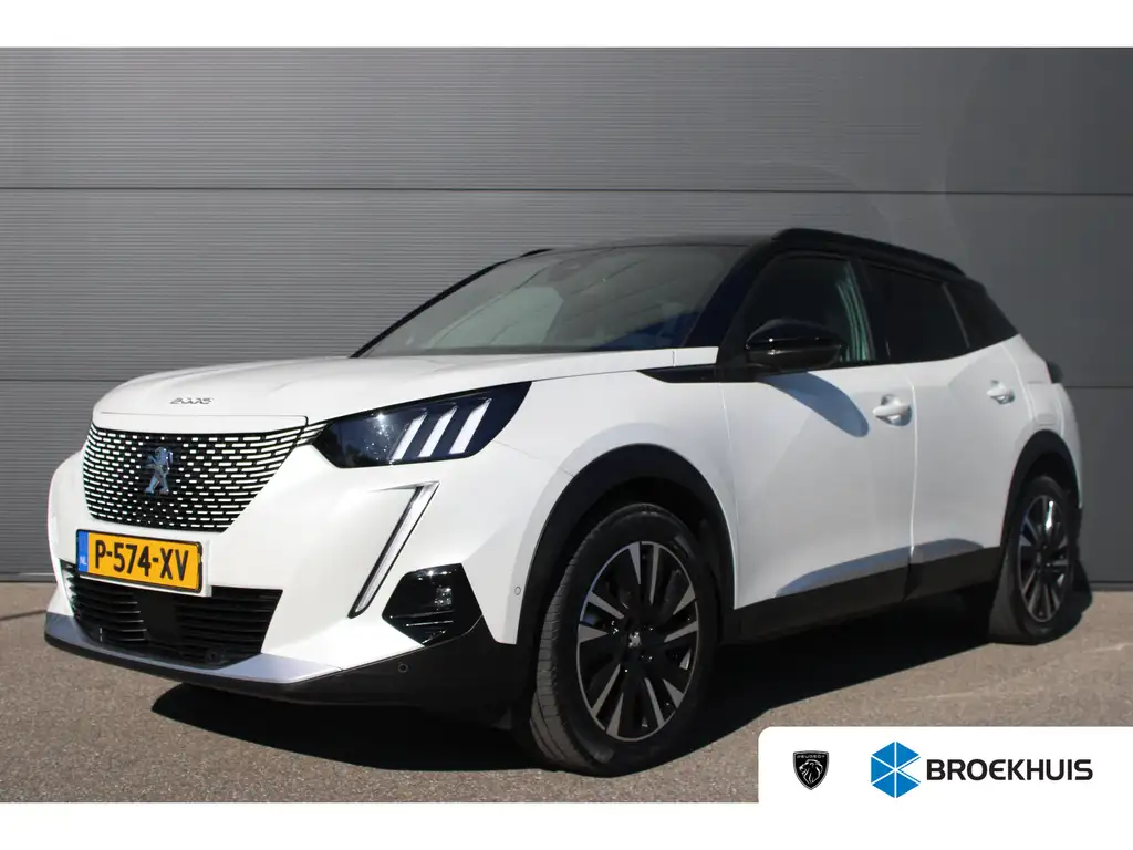 Peugeot e-2008 EV GT Pack 50 kWh | Fase 3 laden | SOH 92% | Navig