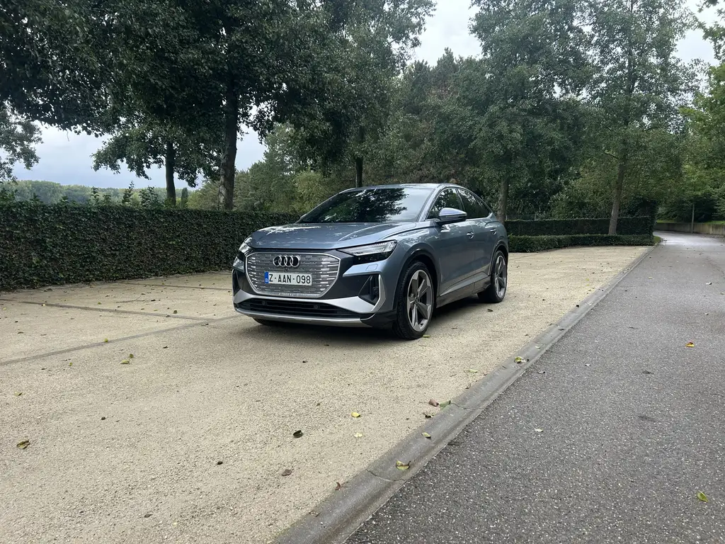 Audi Q4 e-tron 82 kWh 40 S line