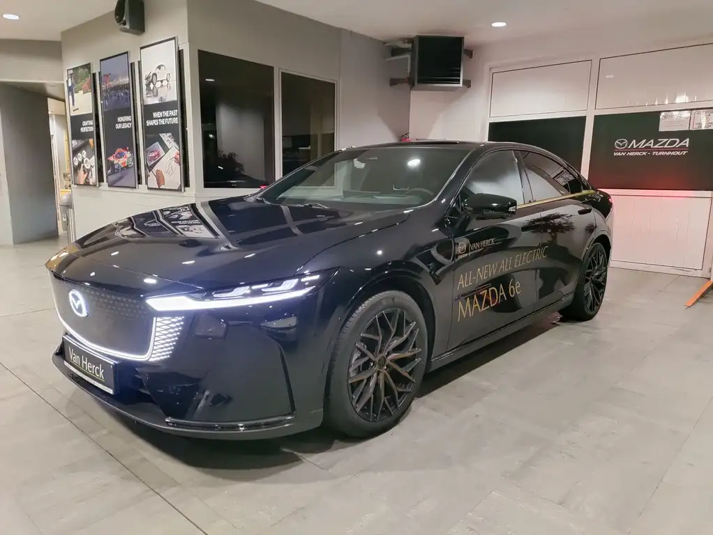 Mazda 6e TAKUMI 68,8 kWh 258 hp demowagen