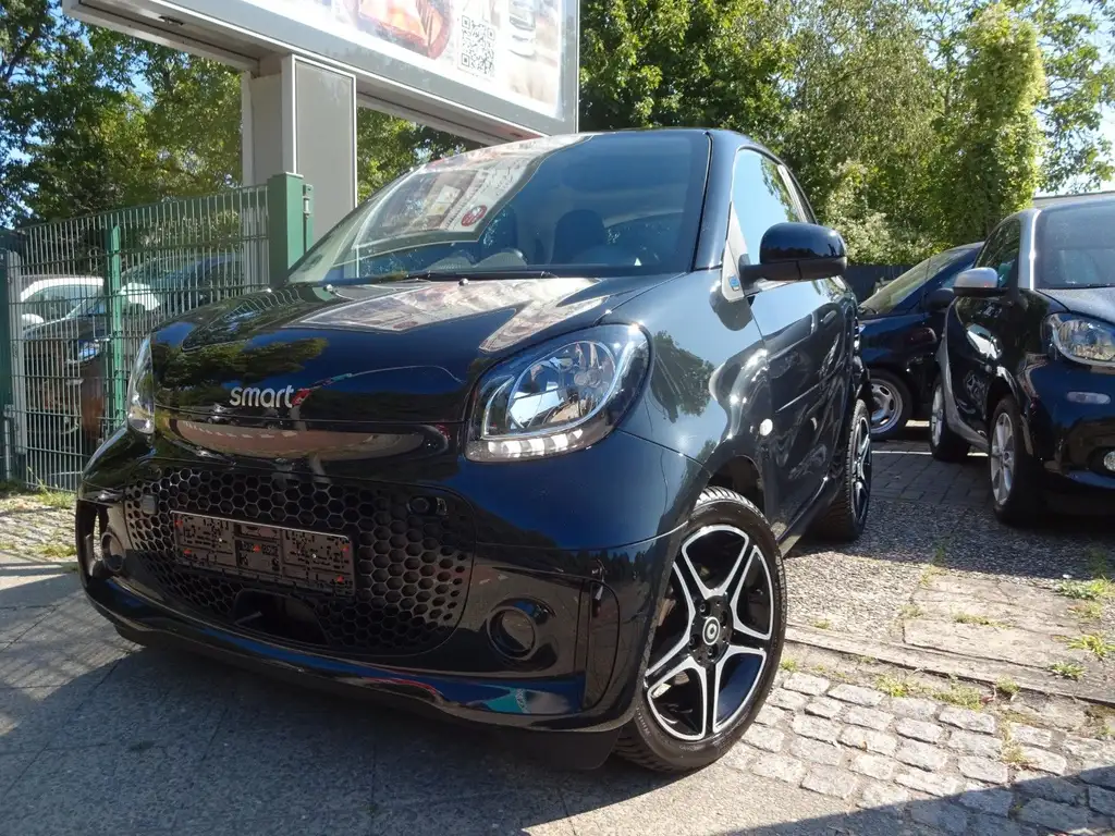 smart forTwo coupe EQ Prime,Leder,Navi,Pano,22KW,Kamer
