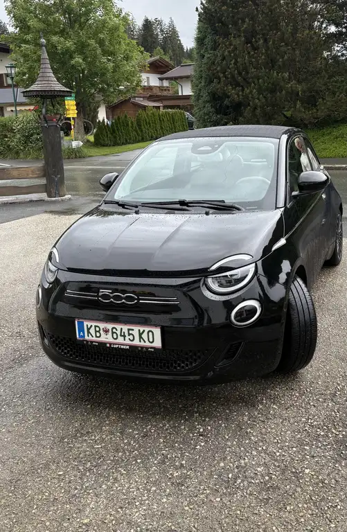 Fiat 500e La prima