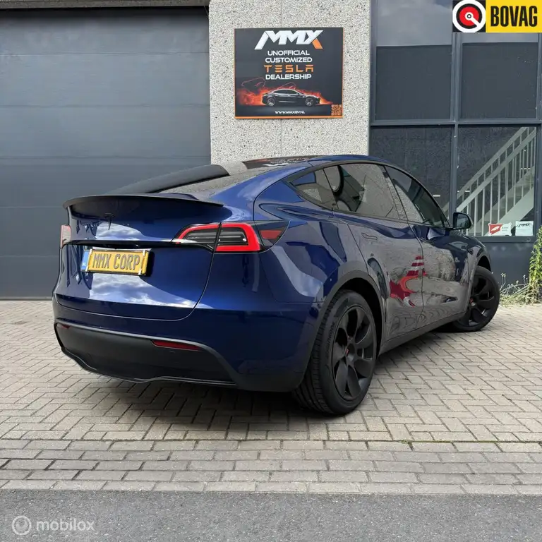 Tesla Model Y PREMIUM LFP RWD + MMX PACK + IAP + SOH 96.4%