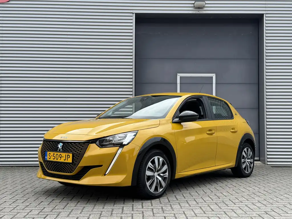 Peugeot e-208 EV Active 50 kWh I Carplay I Navi I SOH 100%