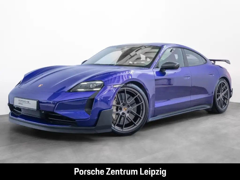 Porsche Taycan Turbo GT Weissach-Paket ActiveRide PCCB