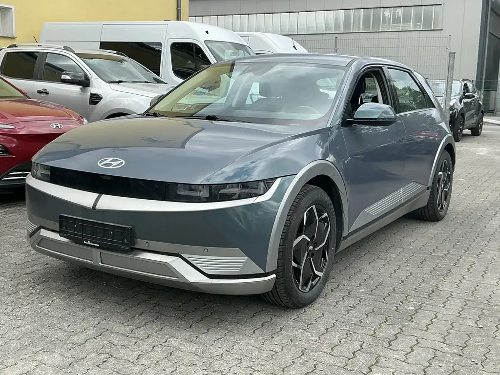 Hyundai IONIQ 5 Dynamiq R.Cam Navi Wärmepumpe 4WD AHK