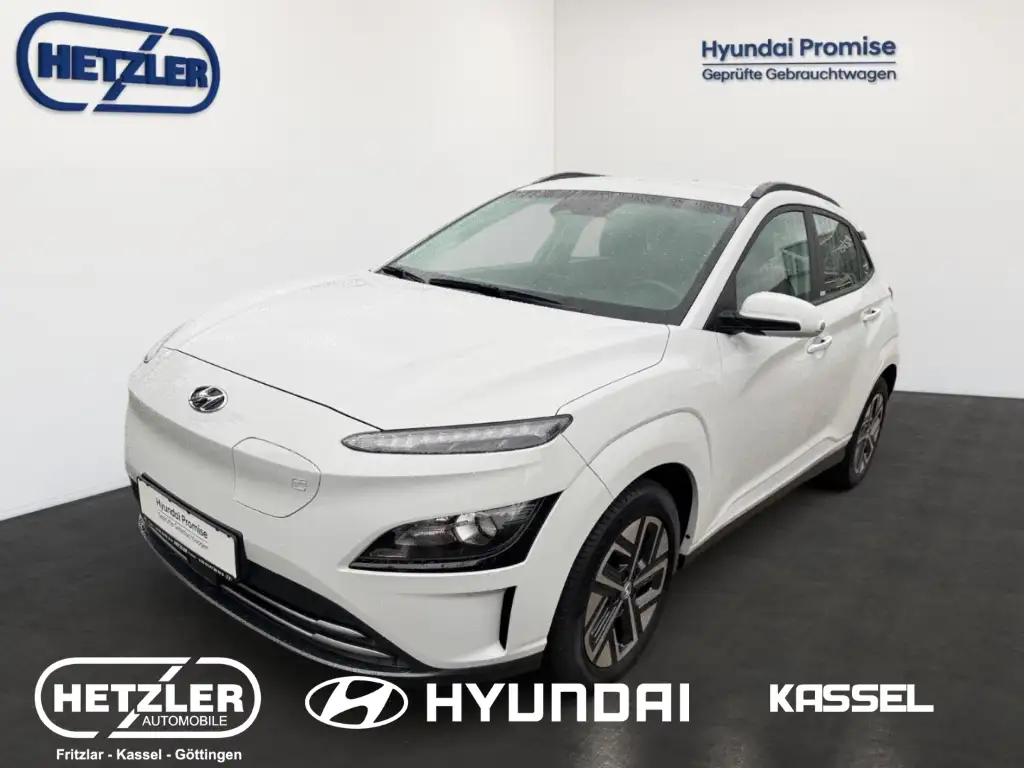 Hyundai KONA Select 2WD ACC Apple CarPlay Android Auto Klimaaut