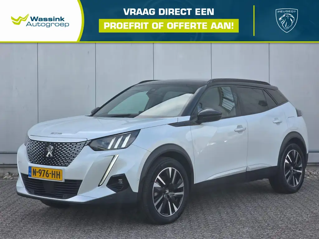 Peugeot e-2008 EV GT Pack 50 kWh Schuifdak | Alcantara | Navigati