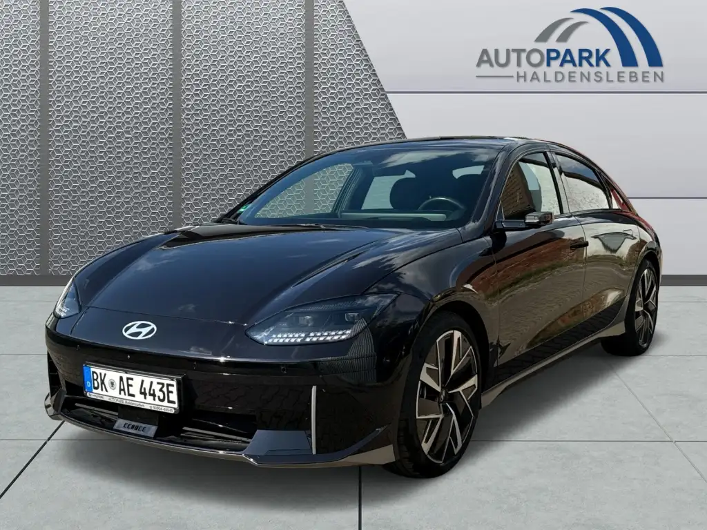 Hyundai IONIQ 6 Uniq Elektro 77 UNIQ-P 77.4KWH DigiAußenspiegel