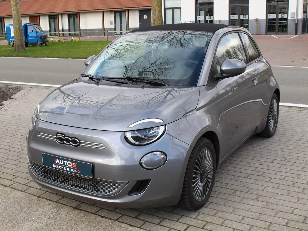 Fiat 500C 43 kWh Icon Cabrio, DC laadpoort 85 kW