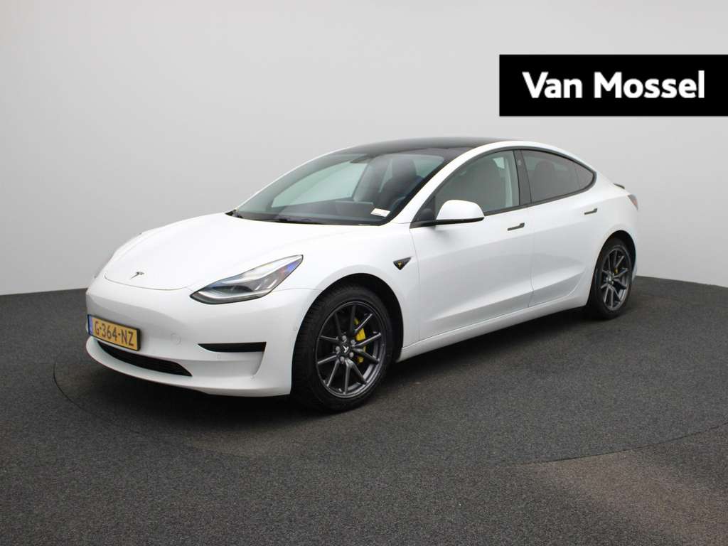 Tesla Model 3 Standard RWD Plus 60 kWh | Panoramadak | Stoelverw