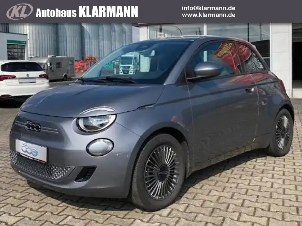 Fiat 500e Icon 42 kWh/Navi/Keyless/Kamera