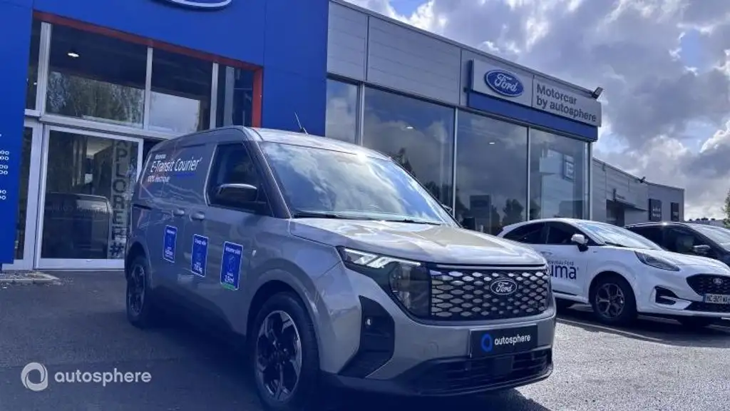 Ford Transit Courier Electrique 100 kW 136ch Limited