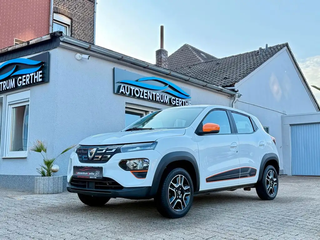 Dacia Spring Electric Comfort Plus*Kamera*Leder*1.Hand