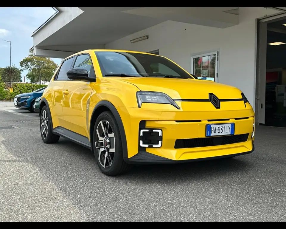 Renault R 5 5 E-Tech Evolution urban range 120cv