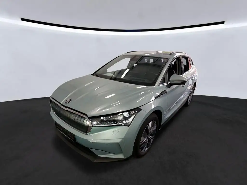 Skoda Enyaq 60 Loft Matrix Navi AHK SHZ Kamera Keyless