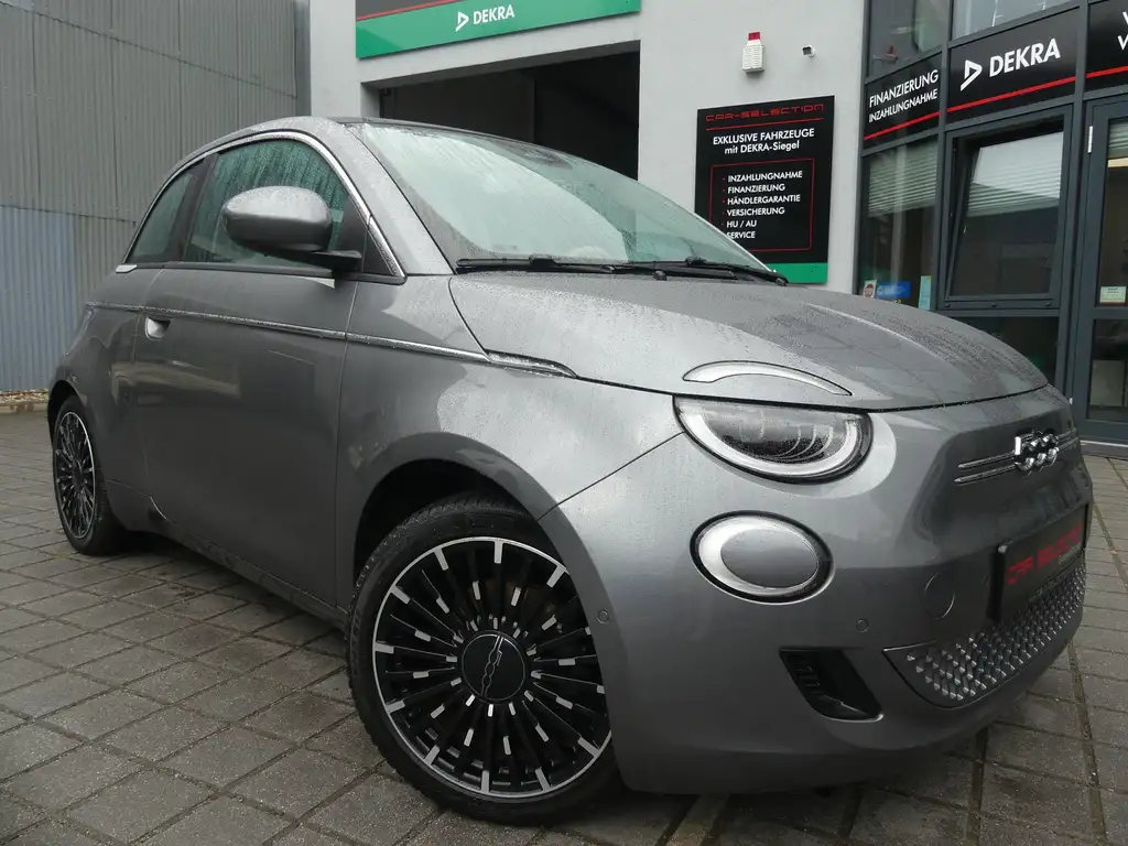 Fiat 500e 500 e La Prima by Bocelli 87KW PANO/LED/KAM/ACC