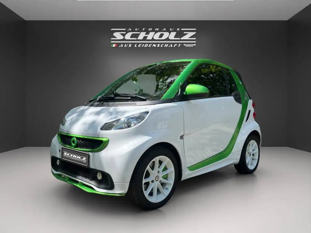 smart forTwo Fortwo cabrio electric drive