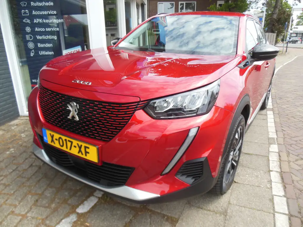 Peugeot e-2008 EV Allure Pack 50 kWh 12 maanden Bovag garantie ca