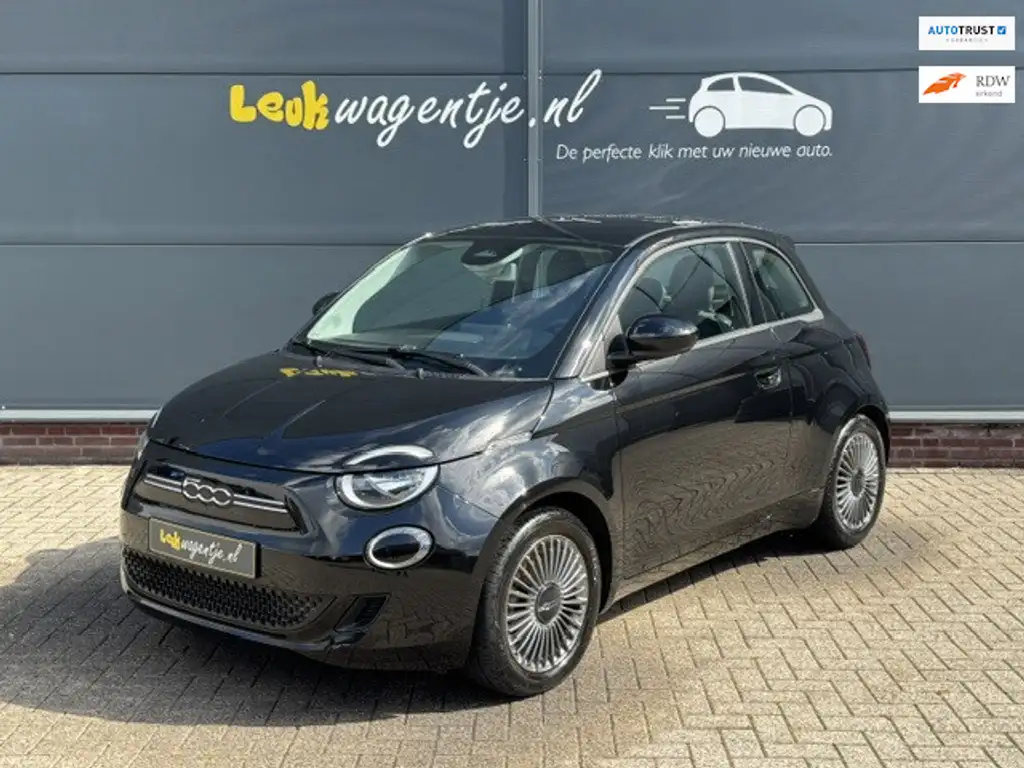 Fiat 500e Icon 42 kWh *carplay *cruise *climate *keyless