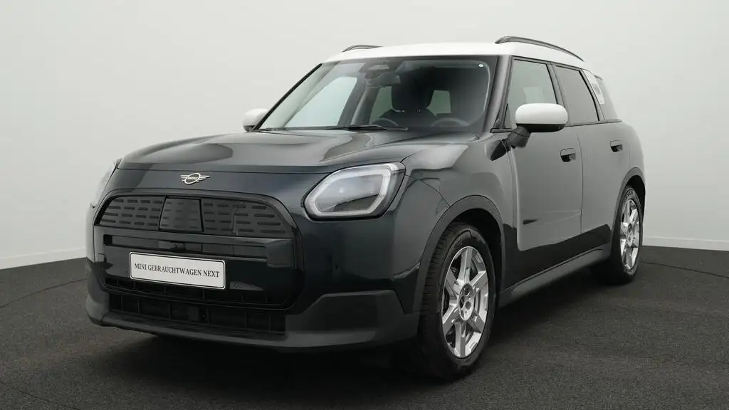 MINI Countryman E Classic Trim