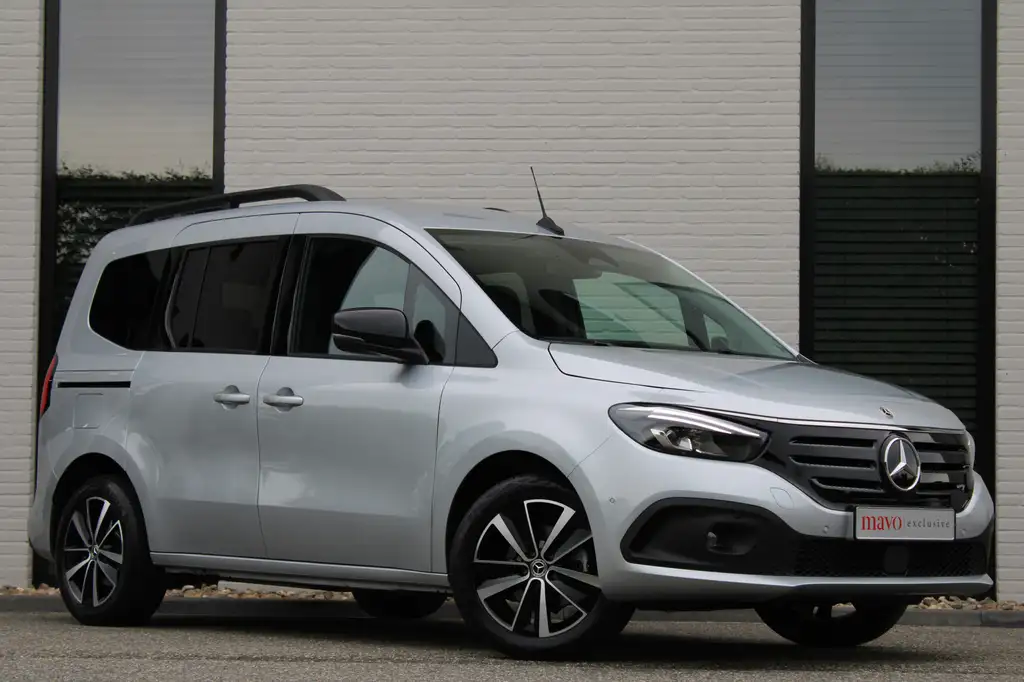 Mercedes-Benz EQT Tourer 200 Aut / Exclusive / Leer / Stoelverw / 36