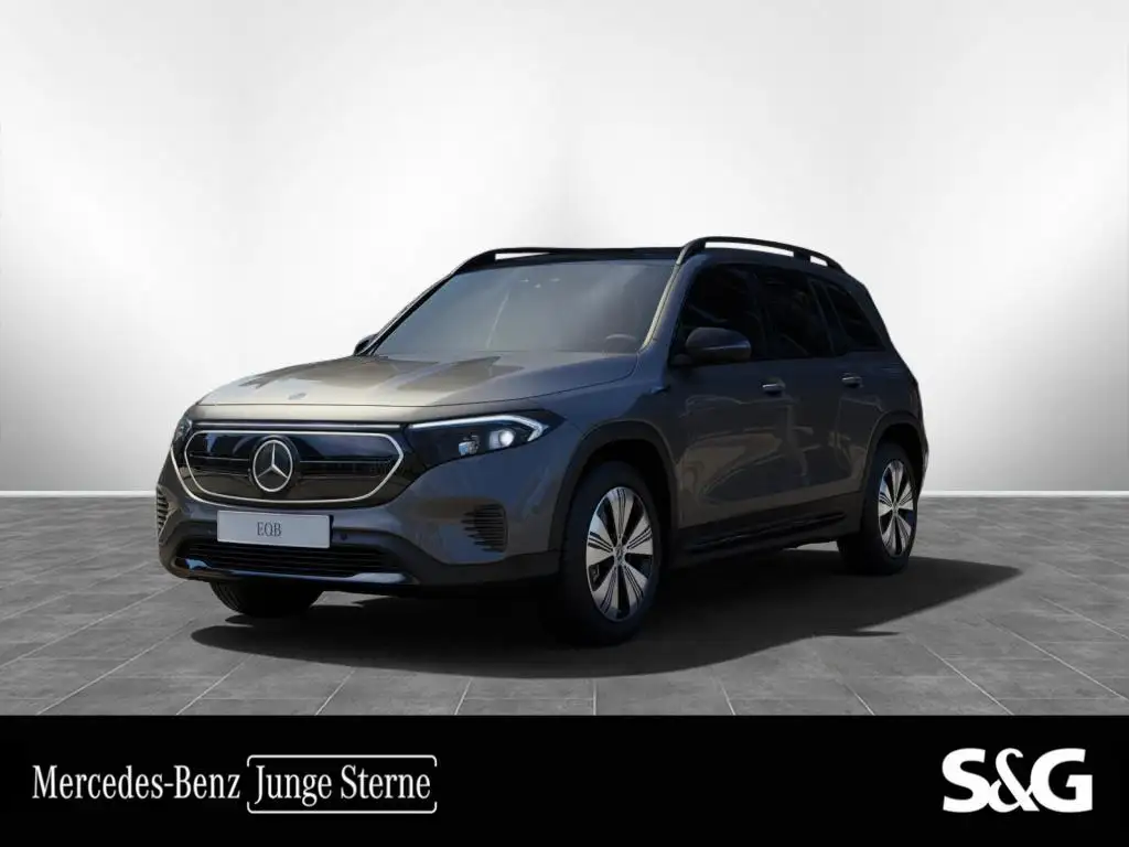 Mercedes-Benz EQB 300 4M Progressive NIGHT+KAMERA+PANO+DISTRO