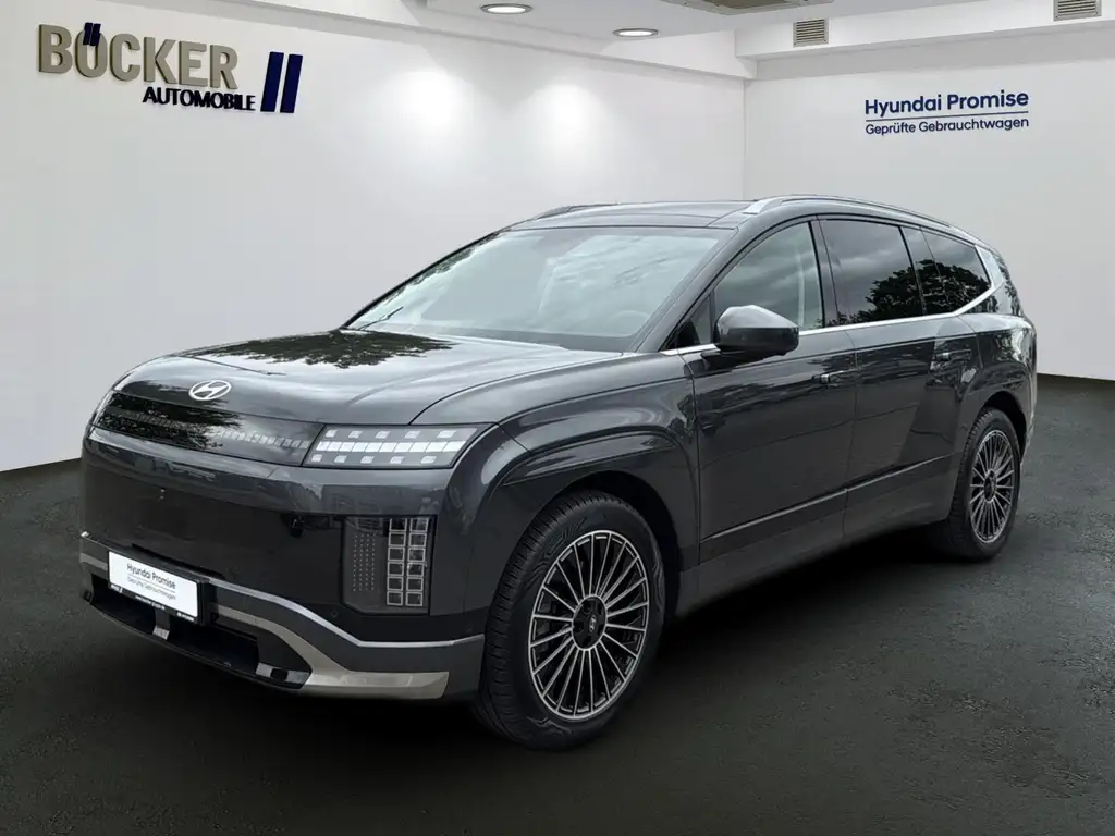 Hyundai IONIQ 9 MY26 110 kWh 6-Sitzer 4WD UNIQ PANO Navi