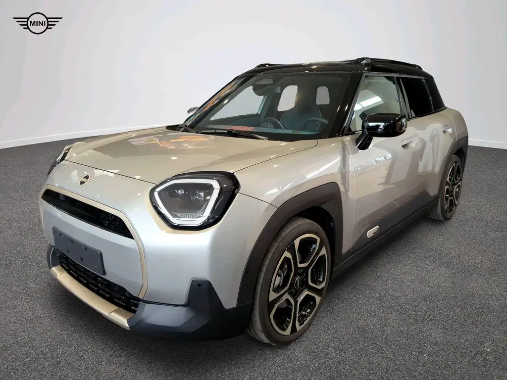 MINI Aceman Favoured Trim