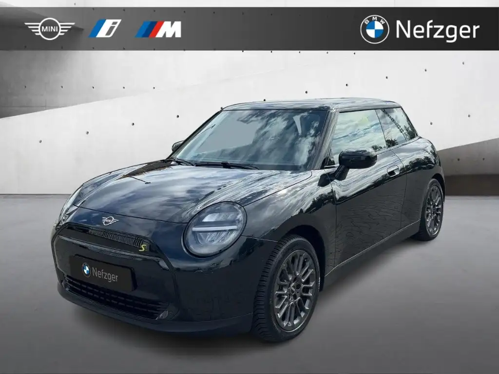 MINI Cooper SE Paket XS Essential Trim LED Sitzheizung