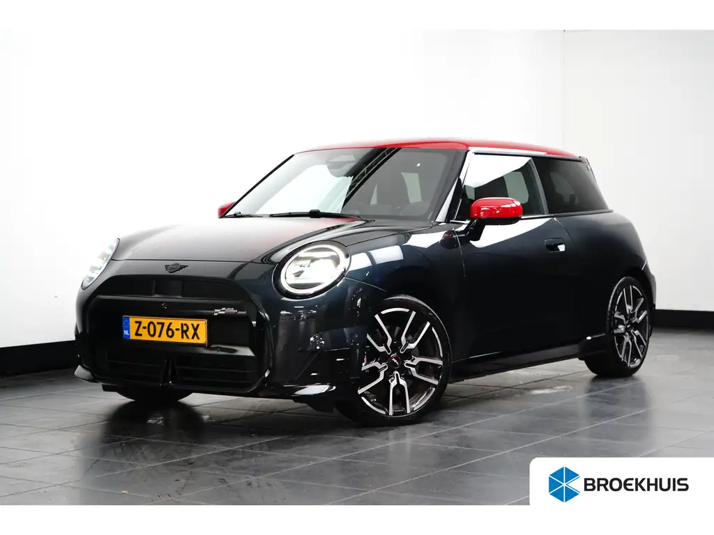 MINI John Cooper Works 3-Deurs SE Cooper XL 54.2 kWh 371KM Range | SOH 96